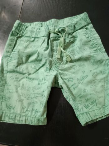 Short h&m taille 92 Cms