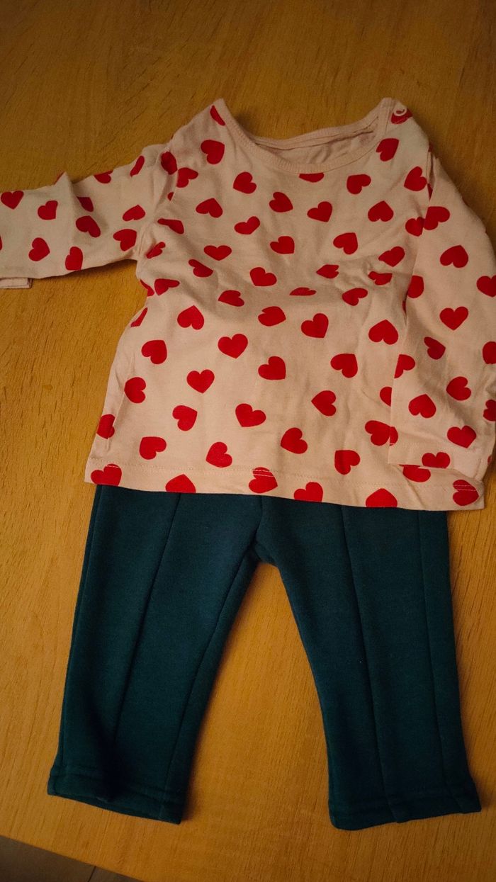 Lot vêtements bébé fille 6/9 mois - photo numéro 5