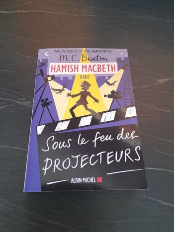 M.C.Beaton ou Sous le feu des projecteurs.