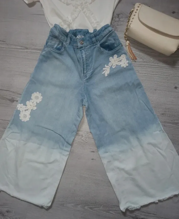 Jean pantacourt  coupe large