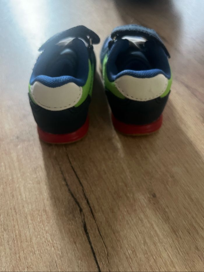 👟 Chaussures bébé - Taille 20 - photo numéro 3