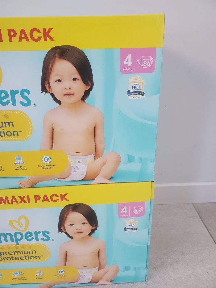 Lot de 2 cartons de couches pampers premium protection taille 4 - photo numéro 2