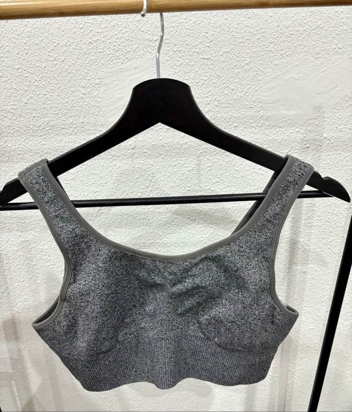 Brassière de sport grise - Taille M/L