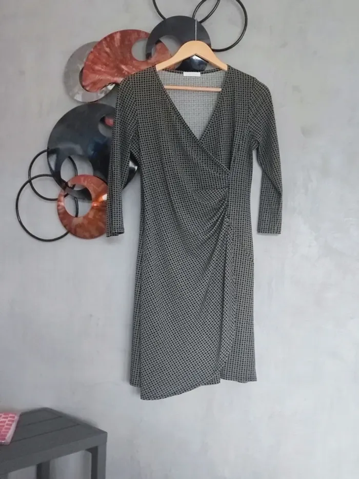Robe portefeuille grise à motifs Promod - photo numéro 2