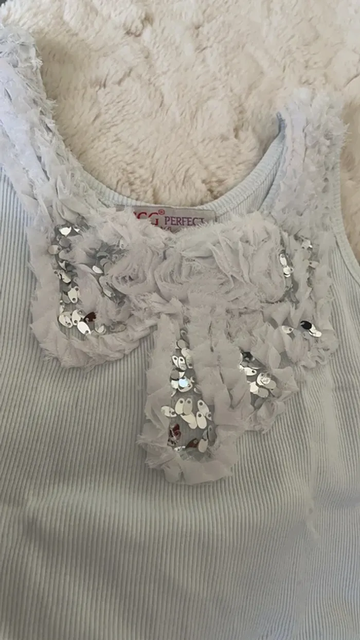 Débardeur blanc froufrou et strass - photo numéro 3
