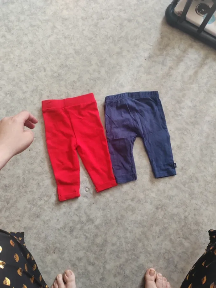 Lot pantalon/ legging - photo numéro 2