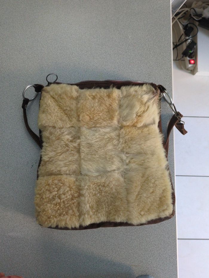 Sac bandoulière en peau de mouton - photo numéro 6