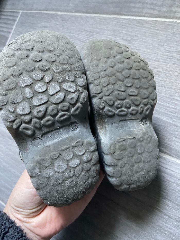 Crocs cars - photo numéro 3