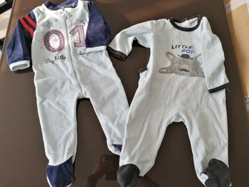 Lot pyjamas