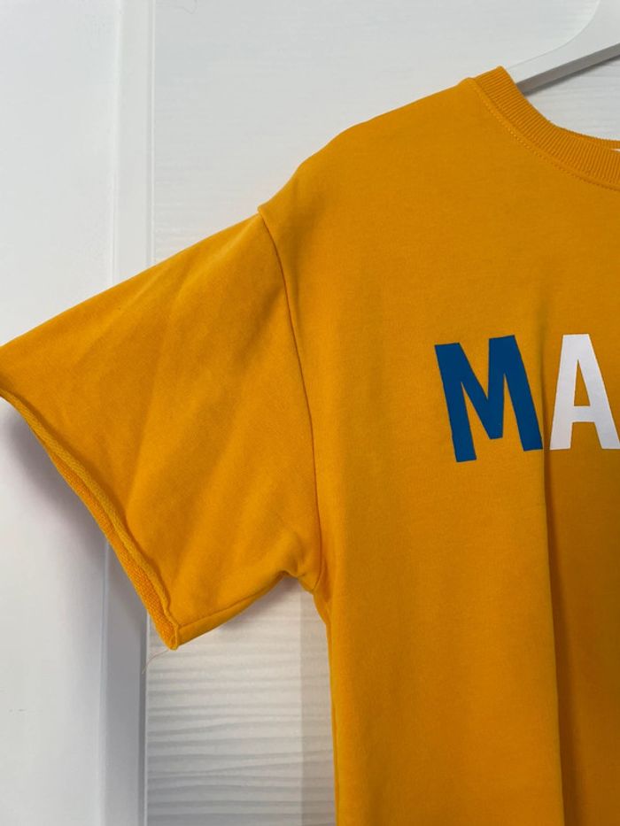 Haut t-shirt jaune moutarde crop-top écriture col rond manches courtes - photo numéro 3