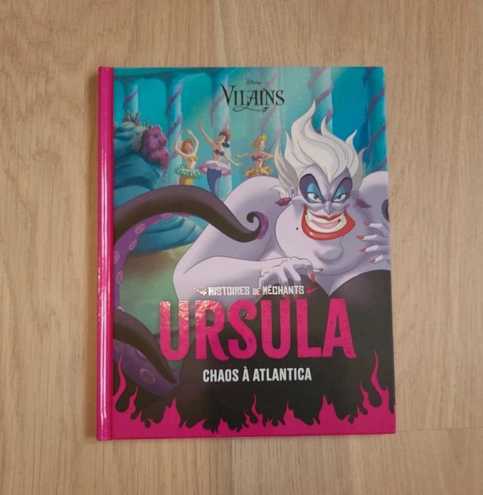 Livre Ursula La petite Sirène