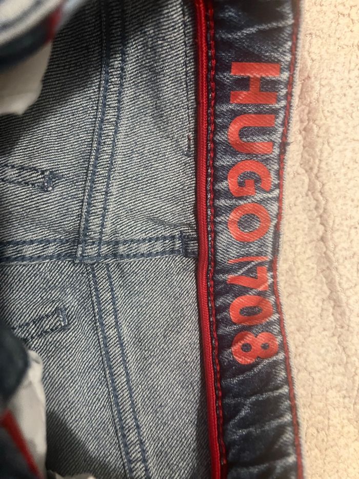 Jean Hugo boss - photo numéro 2