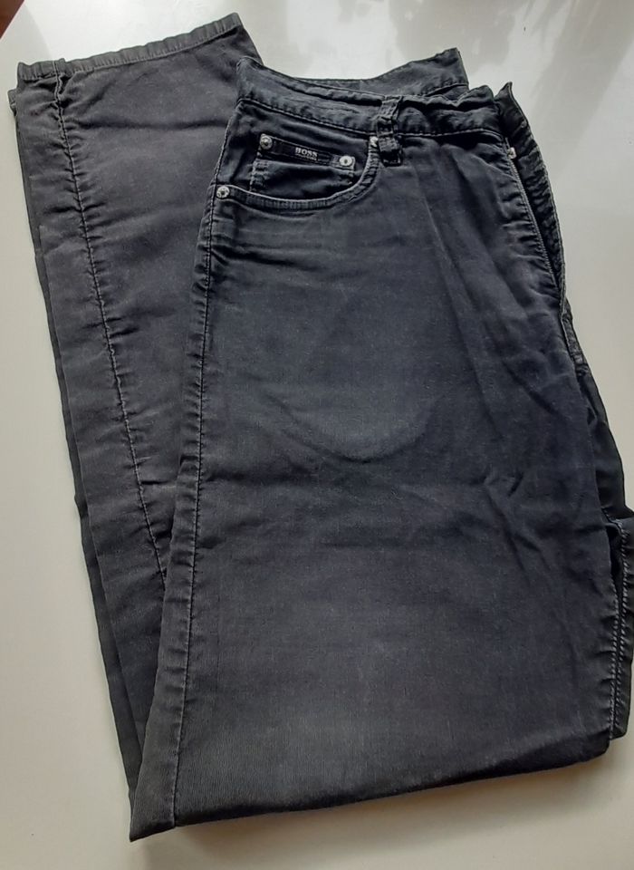 Pantalon homme Hugo Boss W34 L34 - photo numéro 4