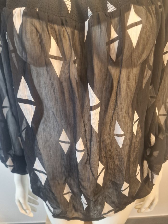 Blouse épaule tombante - photo numéro 4