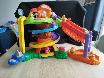 Arbre de jeux Tut tut Animo