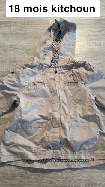 Manteau coupe vent