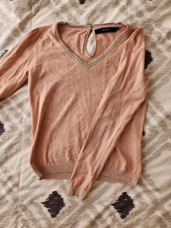 Pull fin rose pâle