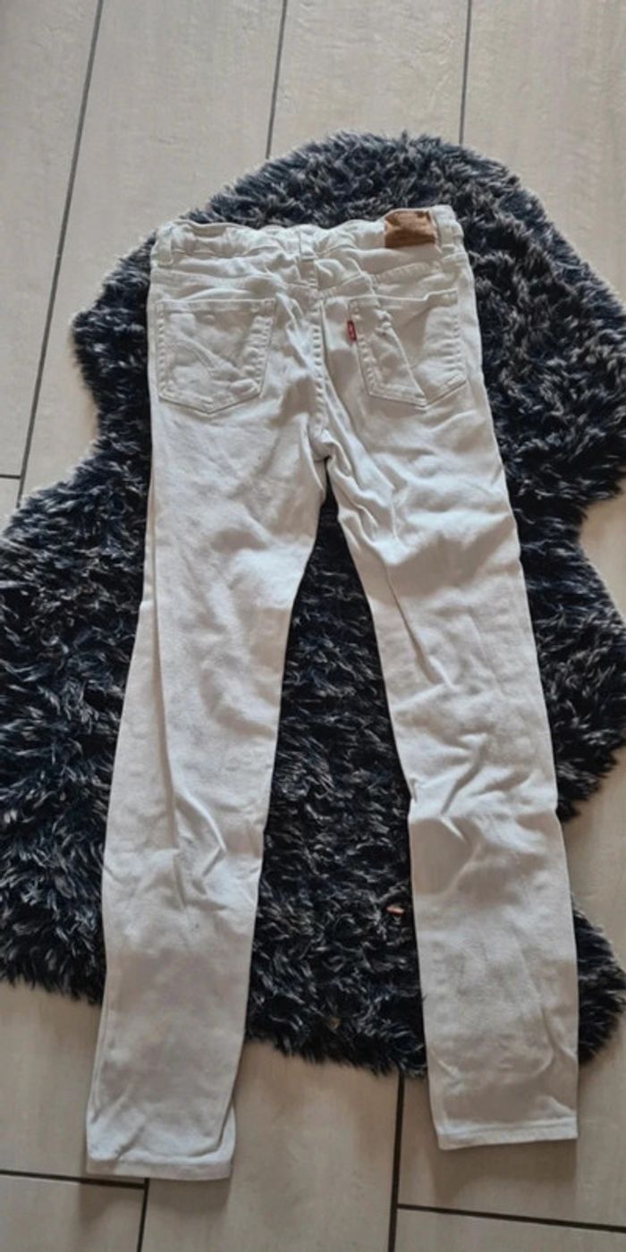 Jean troué Levis 710 super skinny - photo numéro 4