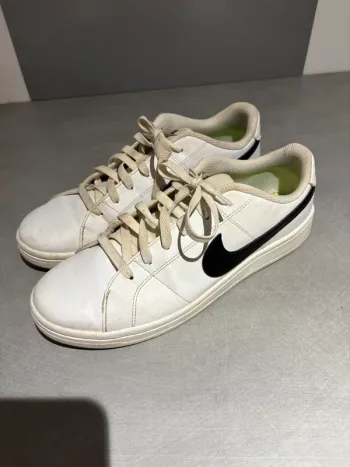 Basket Nike blanche pointure 43