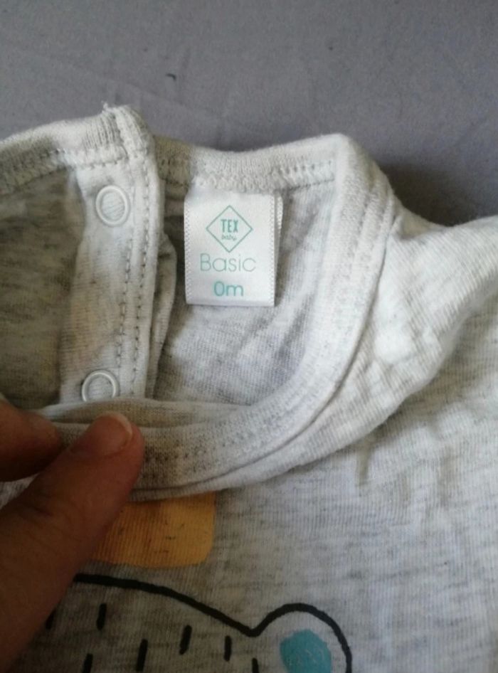 🌺 Pyjama 0 mois - photo numéro 3