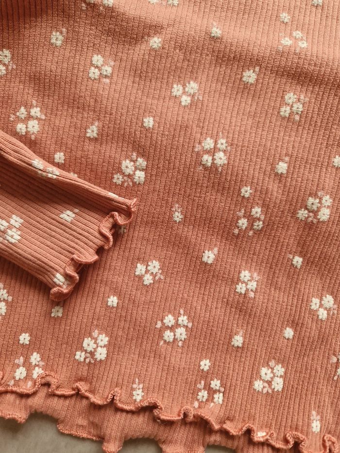 Sous pull côtelé à fleurs - photo numéro 2