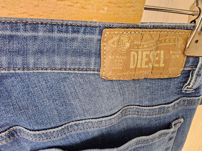 Jean diesel taille w27 l30 - photo numéro 7