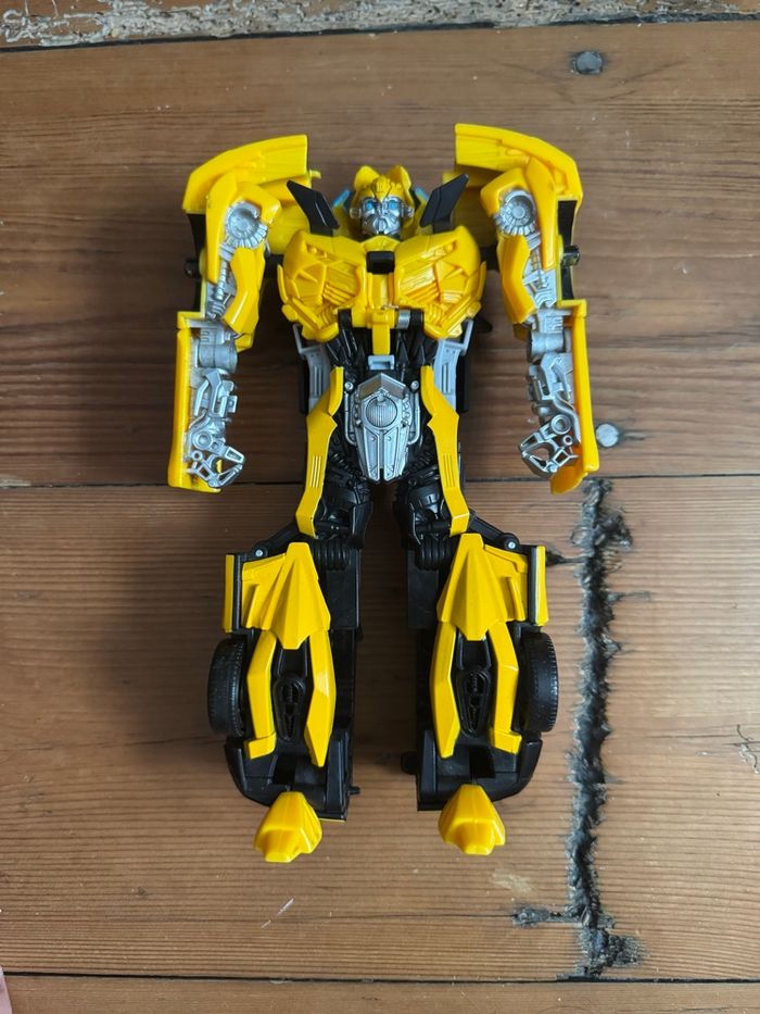 Voiture transformers - photo numéro 3