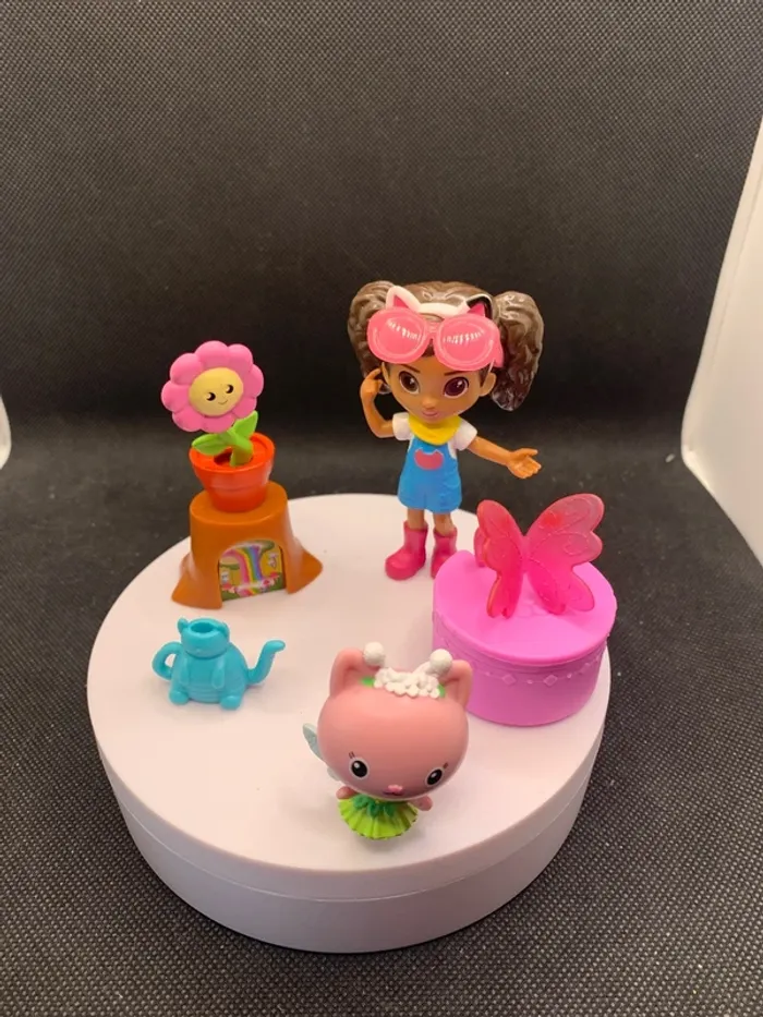 Figurines jardin enchanté de Gabbydollhouse