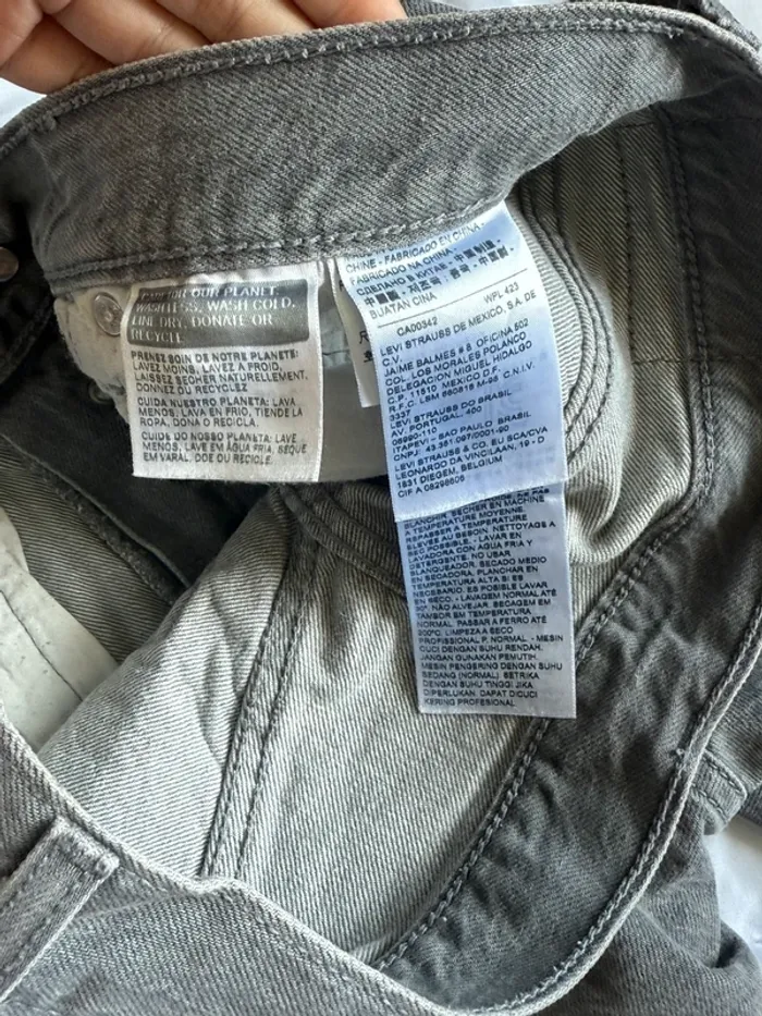 Short en jean gris Levi’s - photo numéro 7