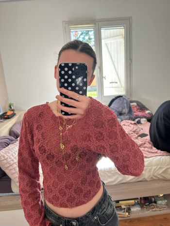 haut transparent bordeaux 