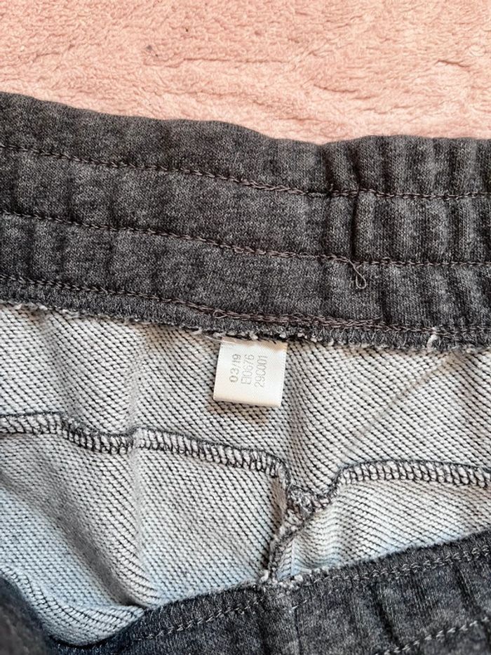 Short Adidas gris foncé logo orange - Taille S - photo numéro 5