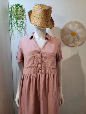 Robe rose pâle