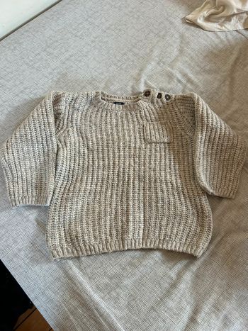 Pull col rond T2 ans
