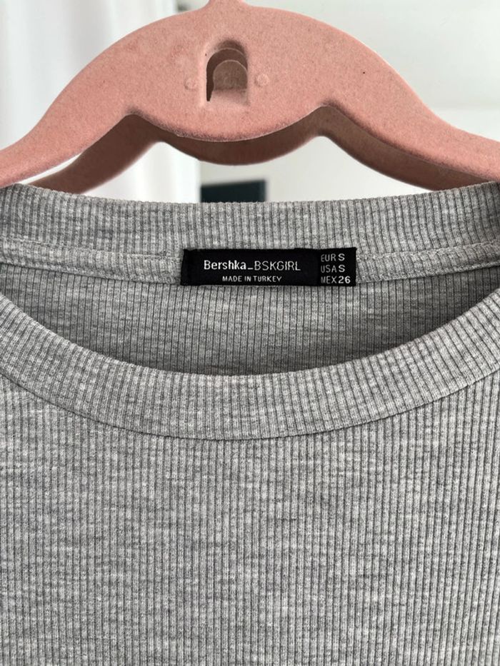 Robe neuve Bershka - jamais porté - photo numéro 3