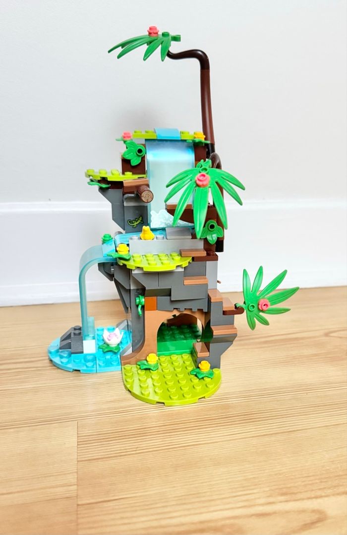 Lego Set Friends : Le Sauvetage en Montgolfière (Réf. 41423) SANS figurine ou animaux - photo numéro 7