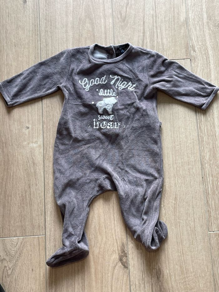 Pyjama bébé
