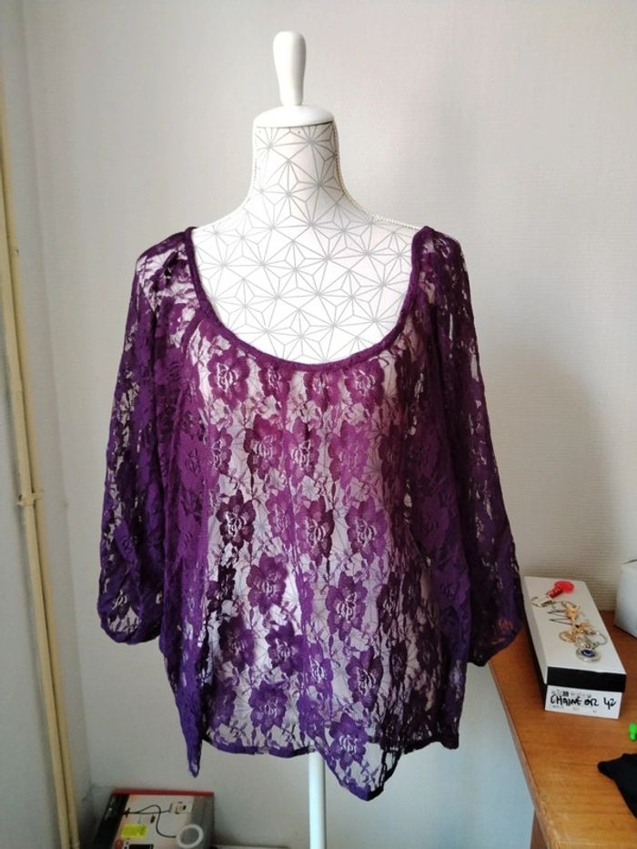 Blouse en dentelle et débardeur neuf (carton 1) - photo numéro 3