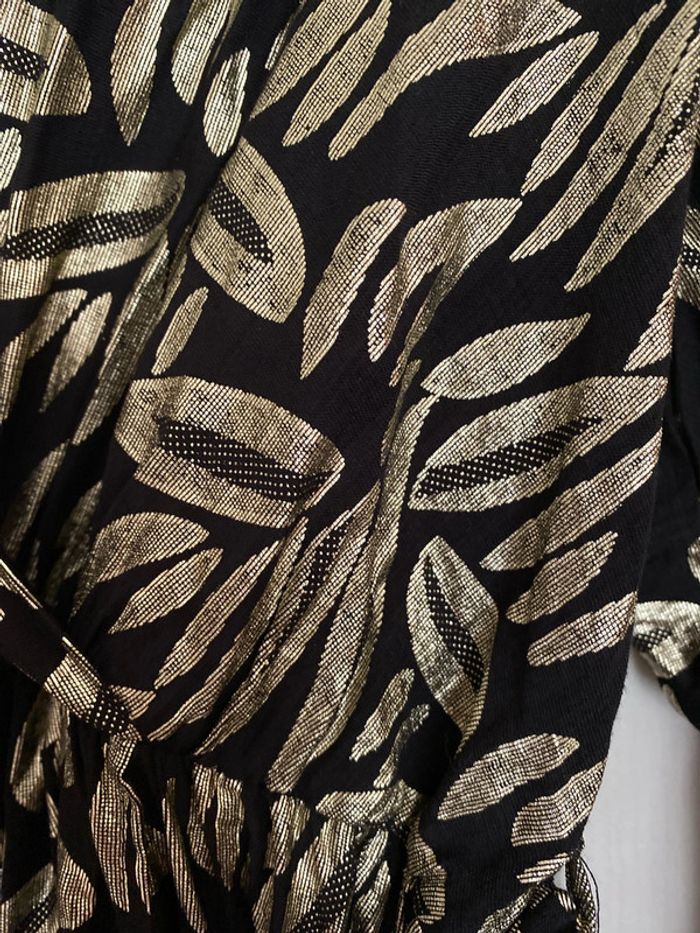 Robe de soirée portefeuille très cintrée - photo numéro 6