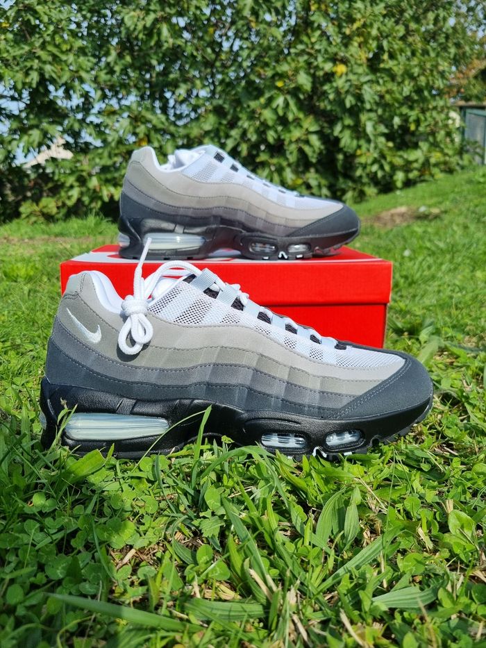Nike Air Max 95 OG Big Bubble WMNS “Blue Tint”