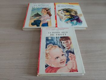 Lot de 3 livres, Divers (rouge et or souveraine)(19)
