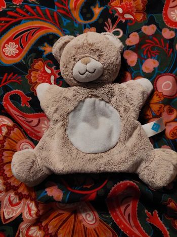 #11 - Tex - doudou marionnette ourson