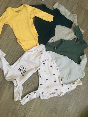 Bodys 1 mois