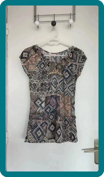 T-shirt motif