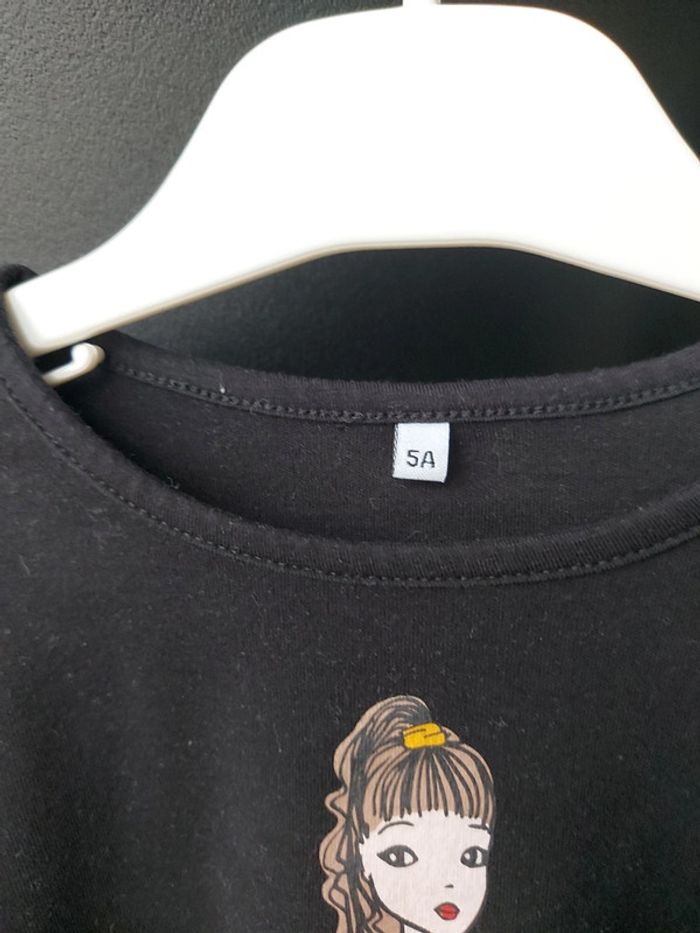 Tee-shirt manches longues noir 5 ans - photo numéro 7