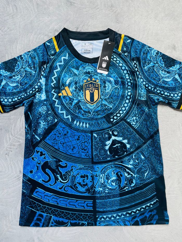 Maillot concept foot Italie bleu motif taille S