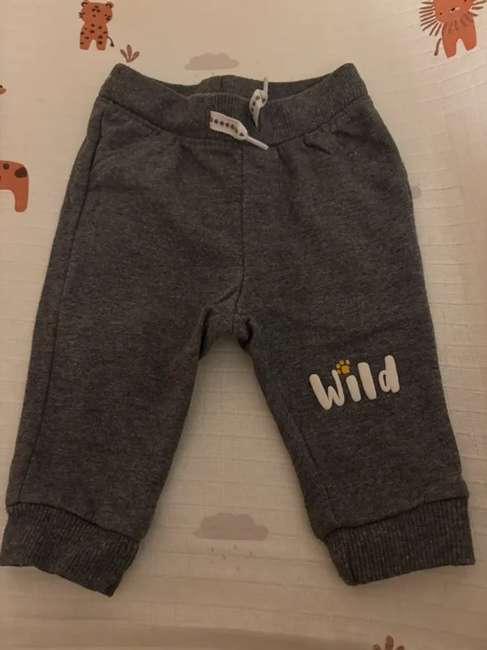 Lot Pantalon garçon 3 mois - photo numéro 7