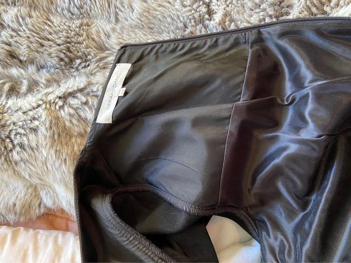 « La petite robe noire » Gérard Darel taille 44 - photo numéro 11