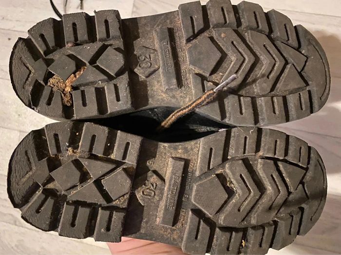 Chaussures pointure 30 - photo numéro 3