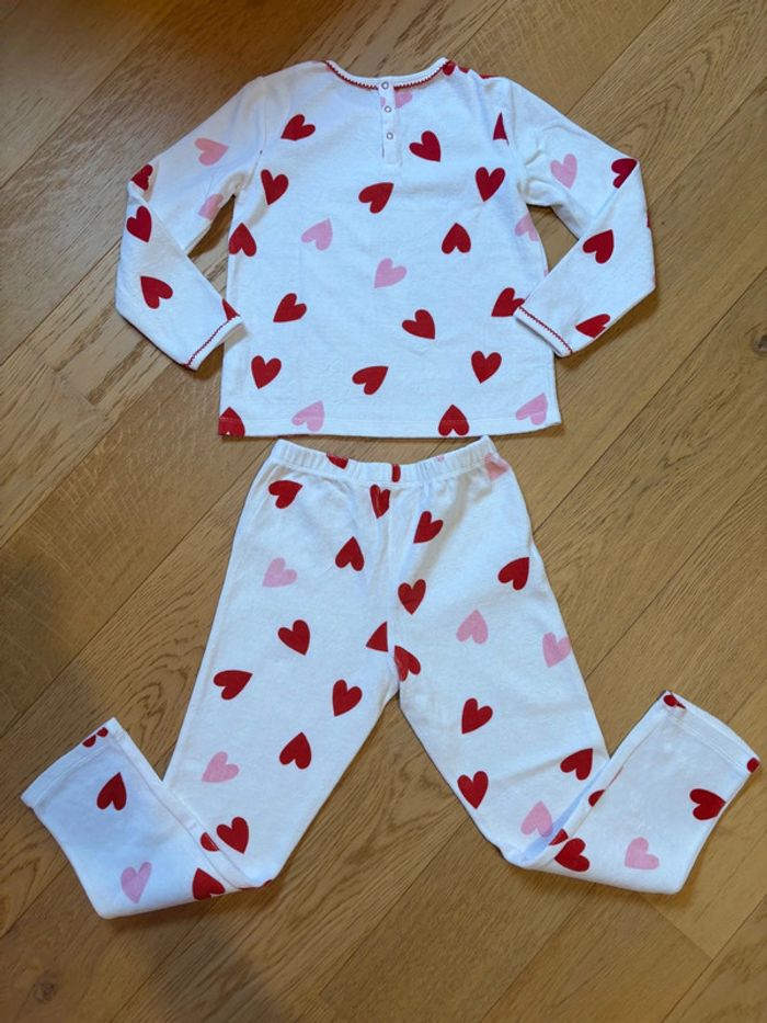 Superbe pyjama 2 pièces cœur Monoprix 8 ans - photo numéro 5
