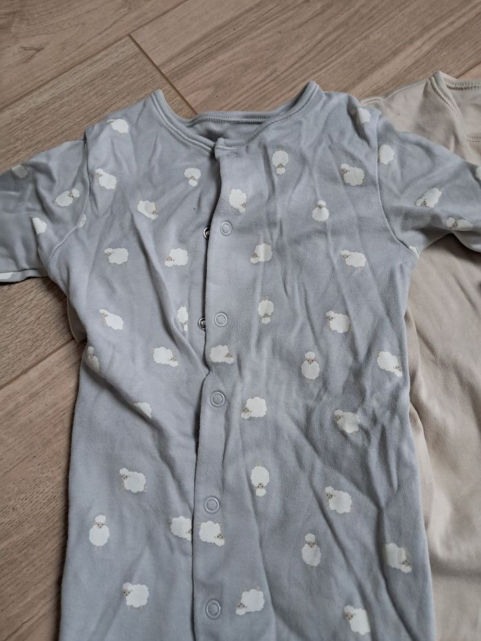 Lot 3 pyjamas - photo numéro 2
